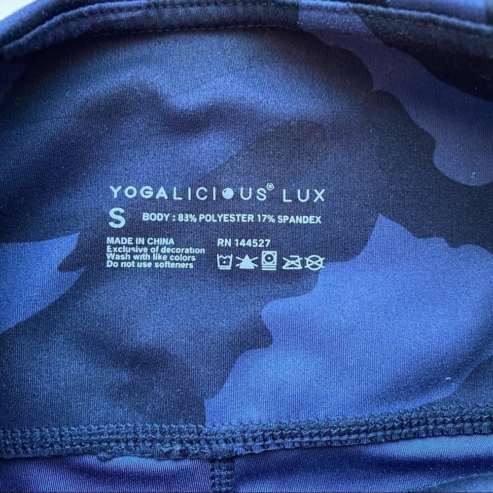 Yogalicious 9” Biker shorts, Navy camo, Size S - Picture 2 of 3